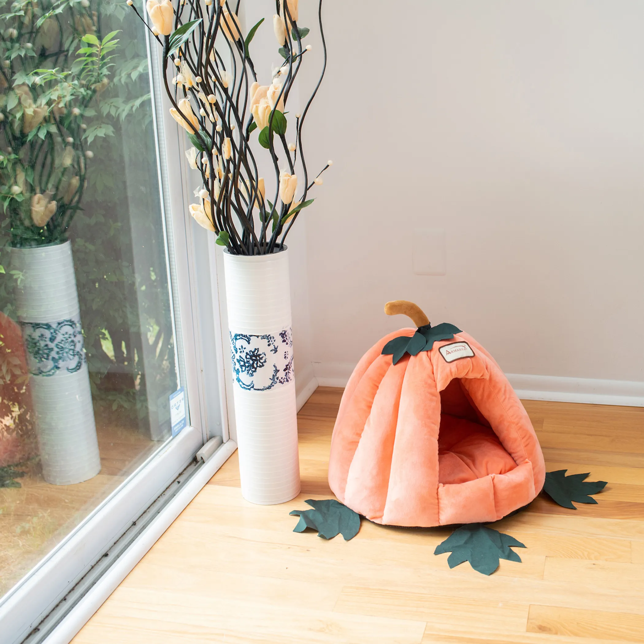 Armarkat Pumpkin Cat Bed — Covered, Velvet, Washable Mat - Image 4