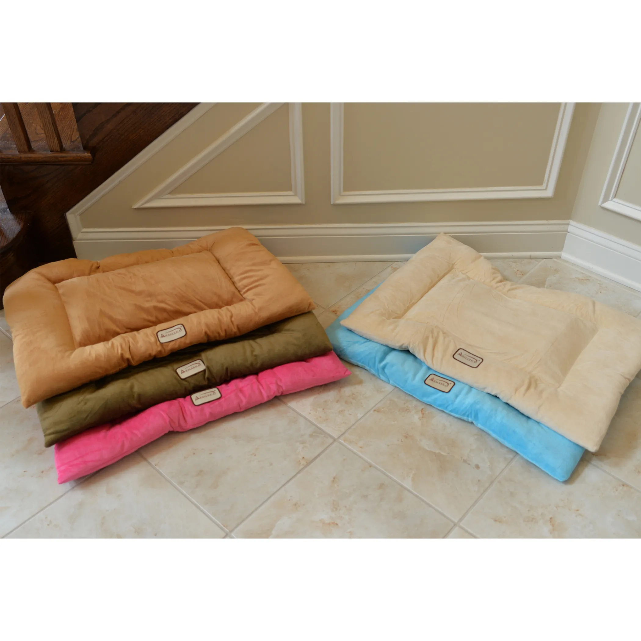 Armarkat Velvet Crate Mat — Washable Dog Bed Pad, M and L - Image 5