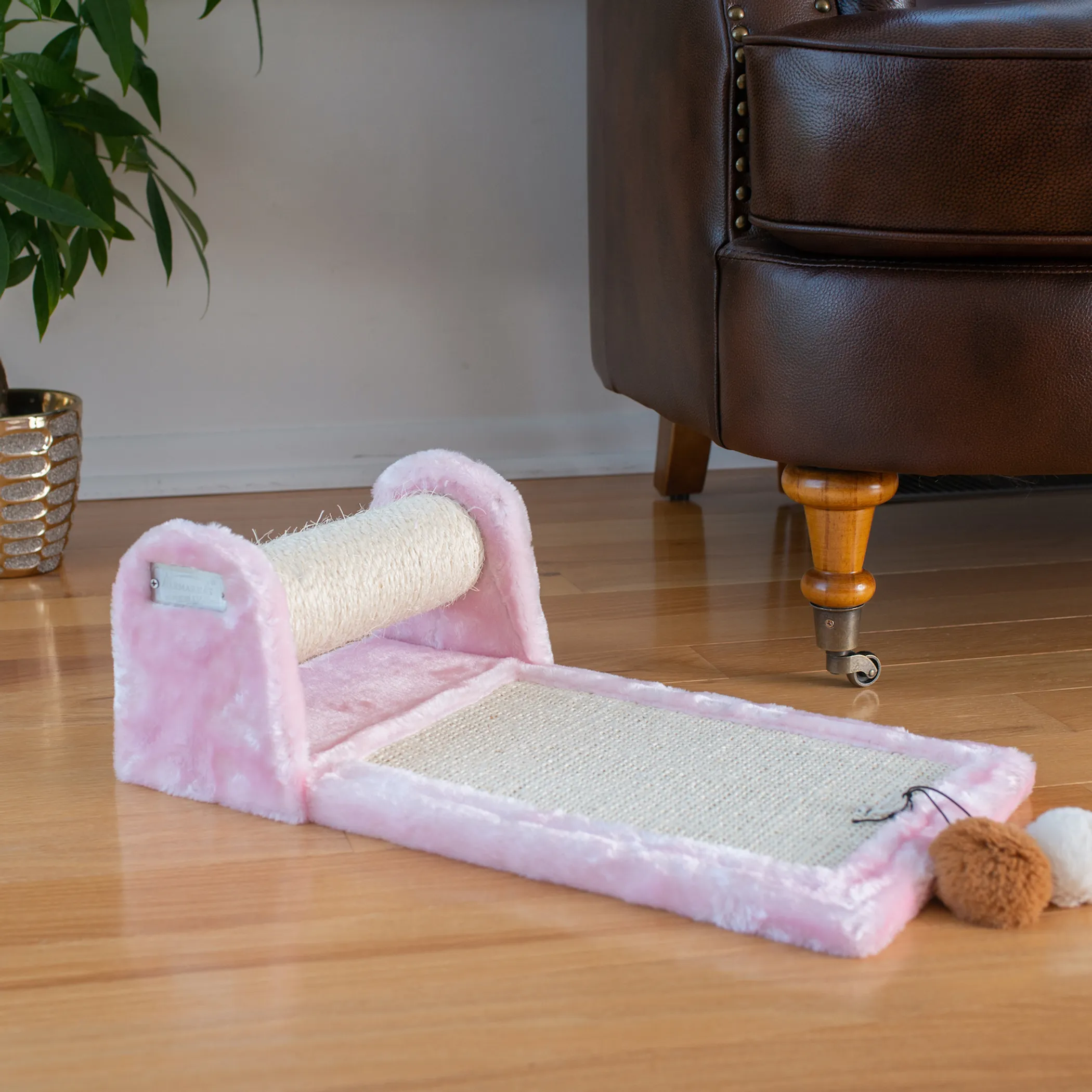 Armarkat Rolling Cat Scratcher — Sisal and Plush, No Assembly - Image 4