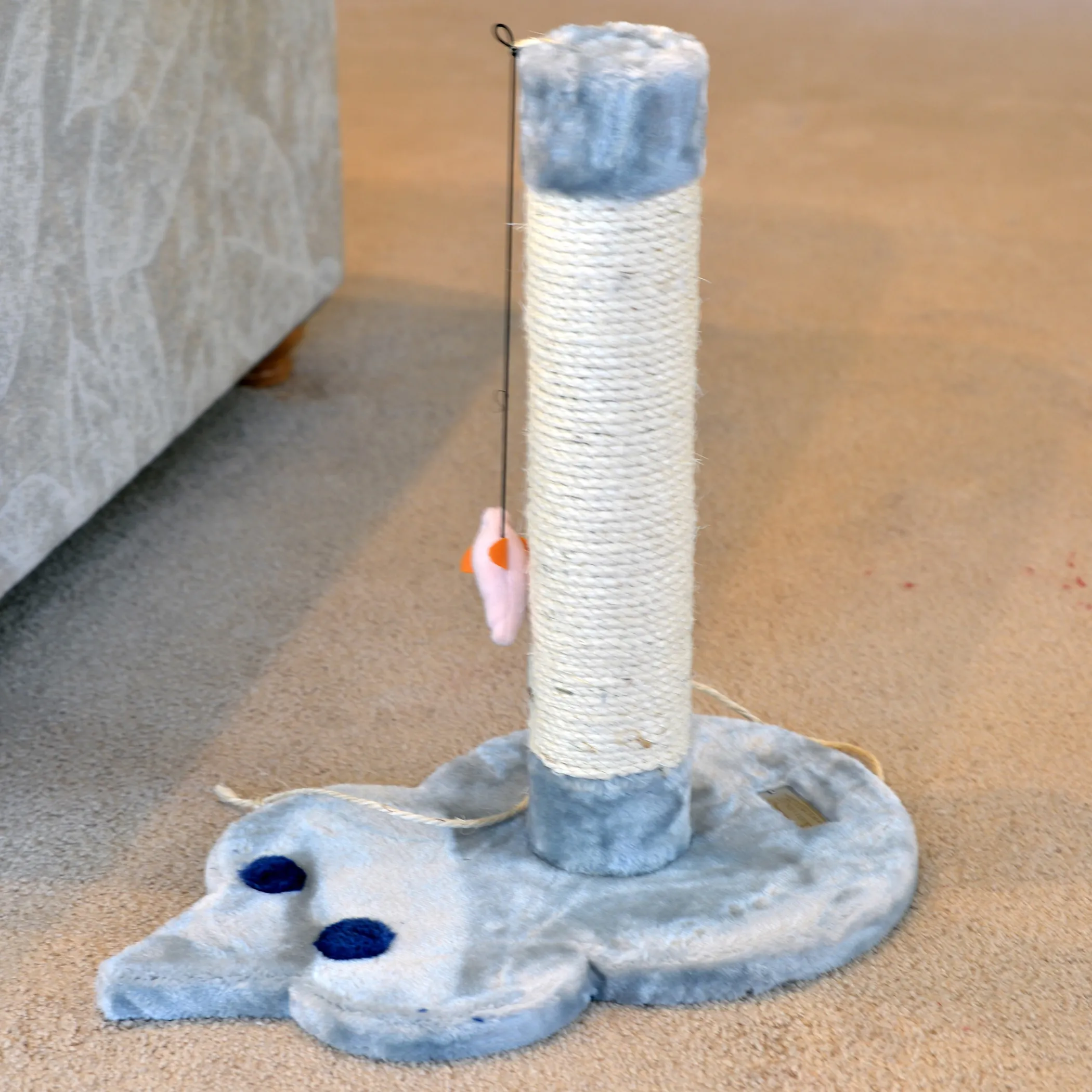Armarkat Mouse-Shape Cat Scratcher Post with Rope Toys - Image 2