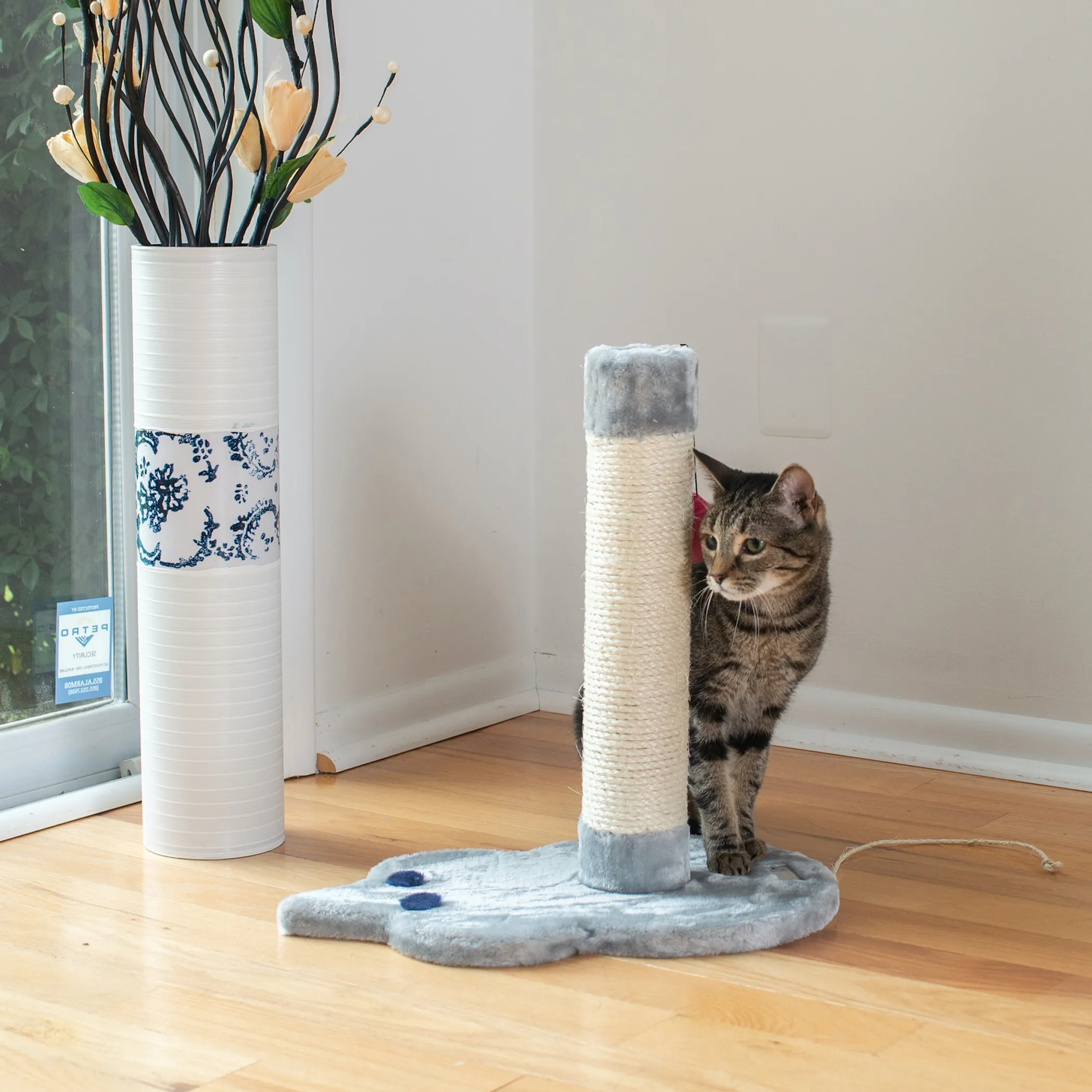 Armarkat Mouse-Shape Cat Scratcher Post with Rope Toys - Image 5